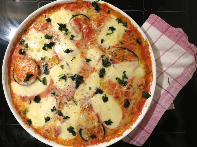 Überbackene Auberginen mit Mozzarella