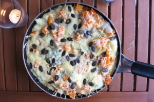 Süßkartoffel-Frittata mit Kürbiskernen