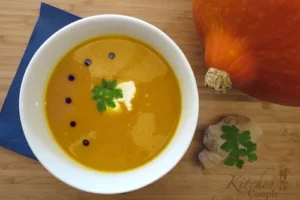 Kürbissuppe mit Kokos