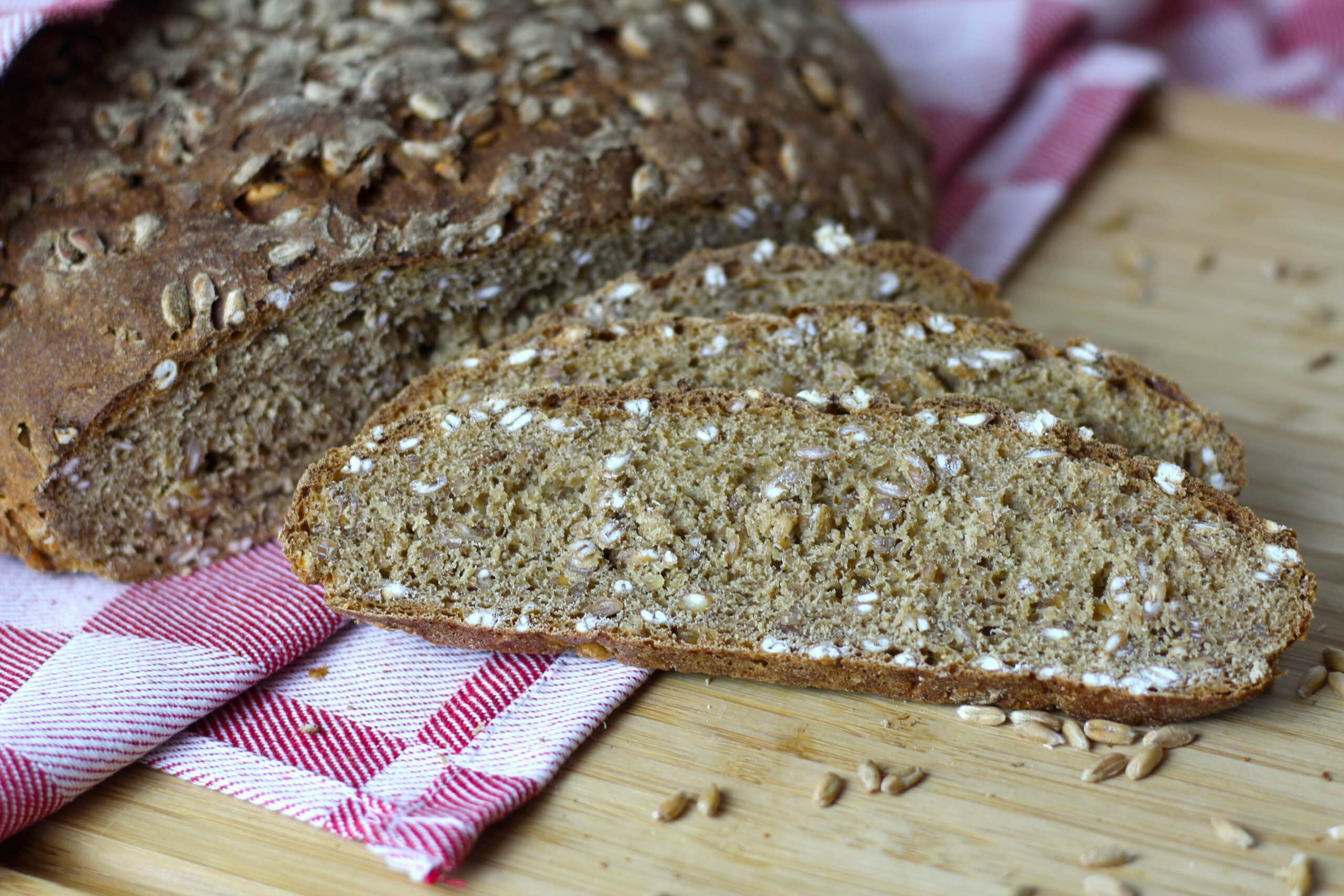 Dinkelsauerteigbrot